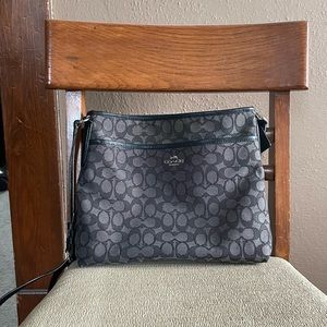 Coach crossbody purse
